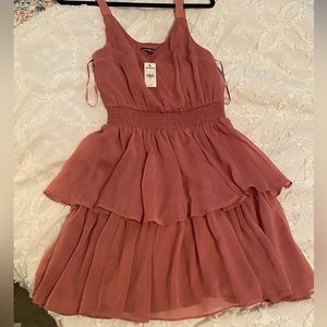 Dusty pink/mauve tiered mini dress